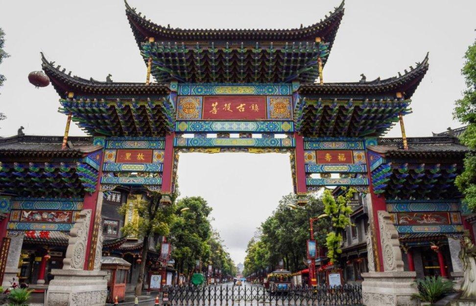 婆婆极力拆散恩爱夫妻，如何正确处理婆媳关系？